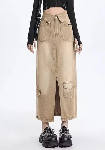 KHAKI