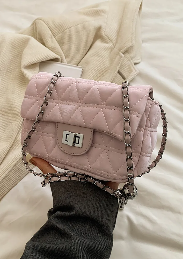PURPLE QUILTED CHAIN STRAP CROSSBODY BAG