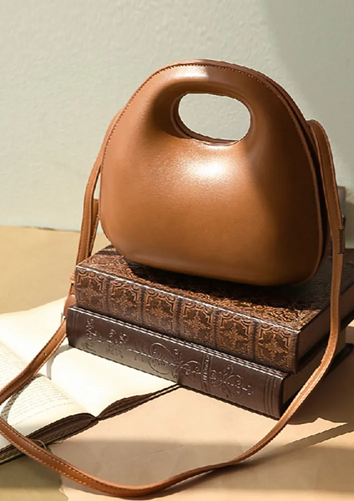 BROWN SINGLE HANDLE HANDBAG