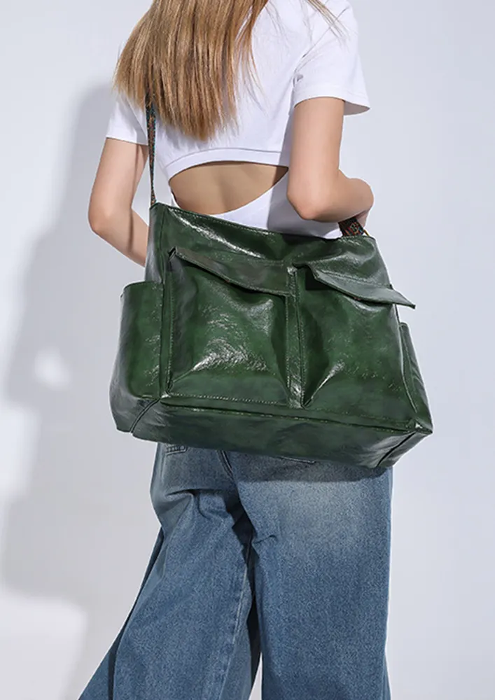 GREEN FAUX LEATHER GEOMETRIC TOTE BAG