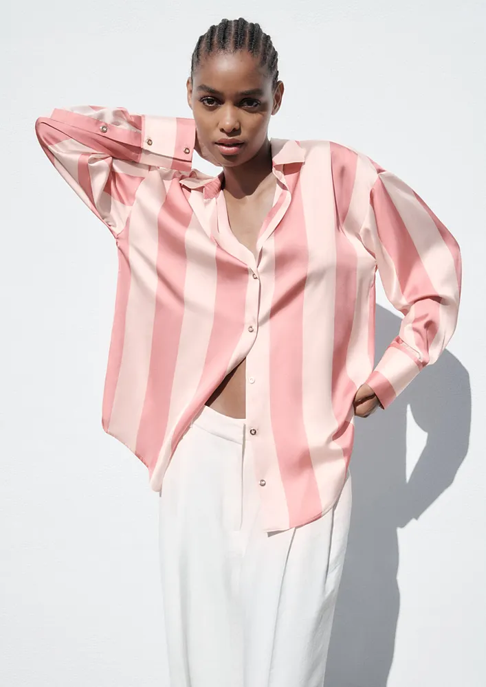 WIDE STRIPE PRINT LIGHT PINK SHIRT