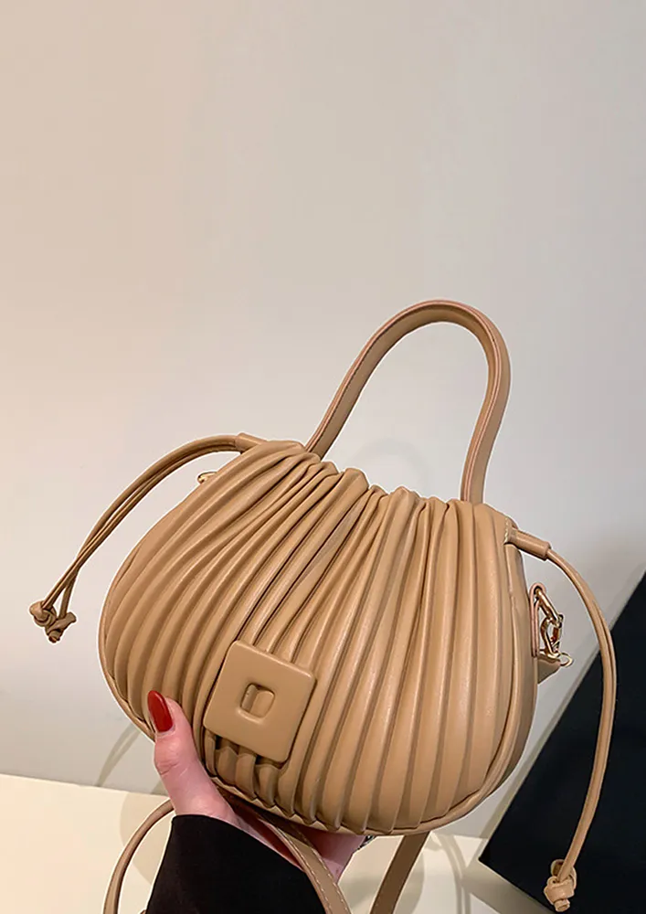 KHAKI PLEATED SINGLE HANDLE BUCKET BAG