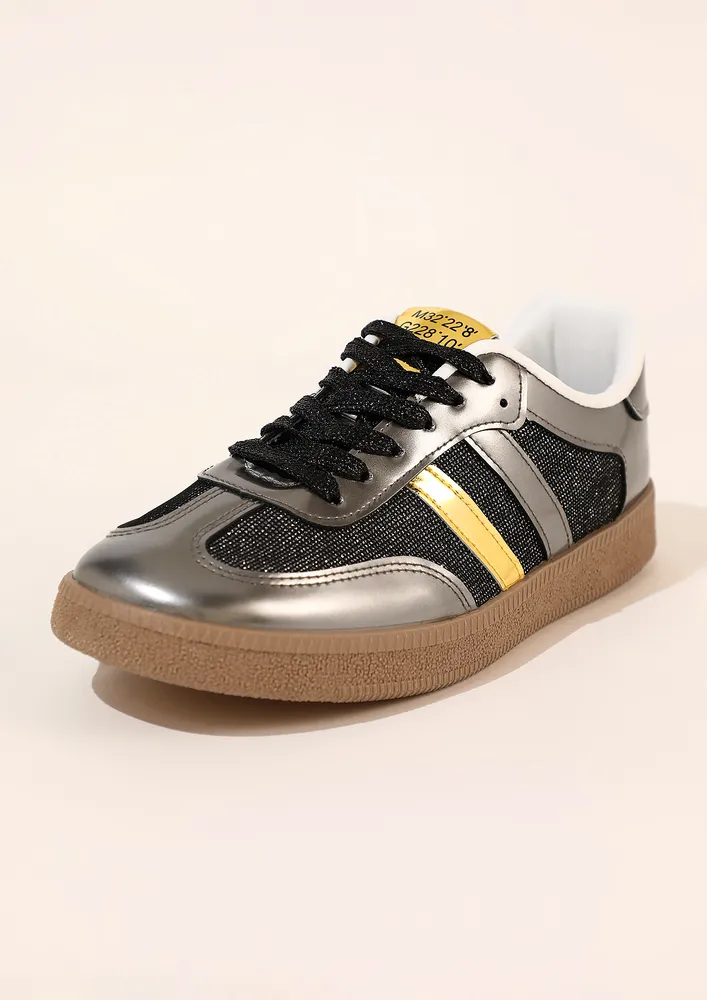 METALLIC GOLD STRIPE CASUAL SHOES