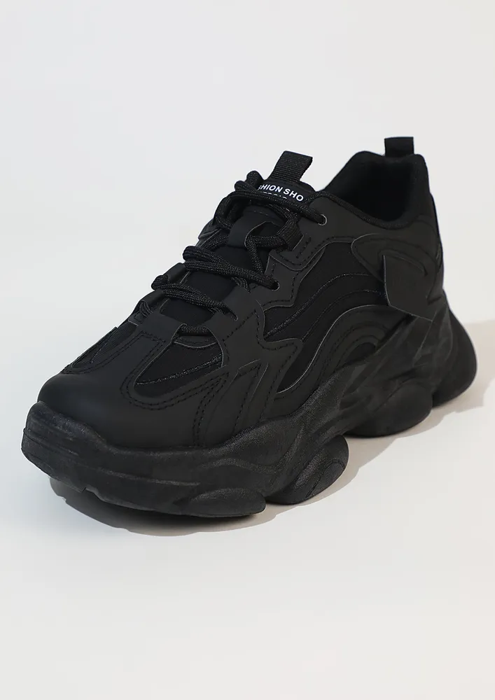 TEXTURED BLACK CLASSIC CHUNKY SNEAKERS