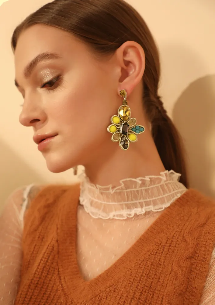 GOSS BABE STONE HEARTED LOVER YELLOW EARRINGS