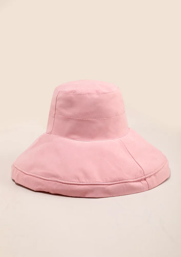 I'M OUT ON VACATION PINK BUCKET HAT