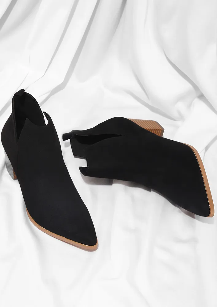 COLOURBLOCK BLACK PU LEATHER ANKLE BOOTS