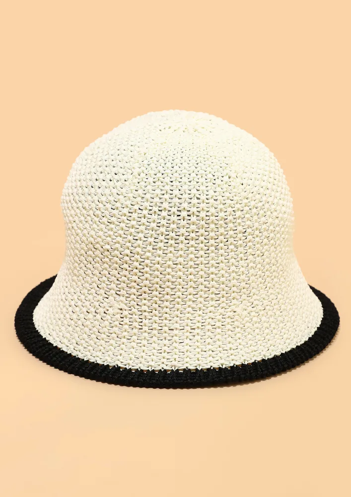 BEIGE CONTRAST-TRIM BUCKET HAT