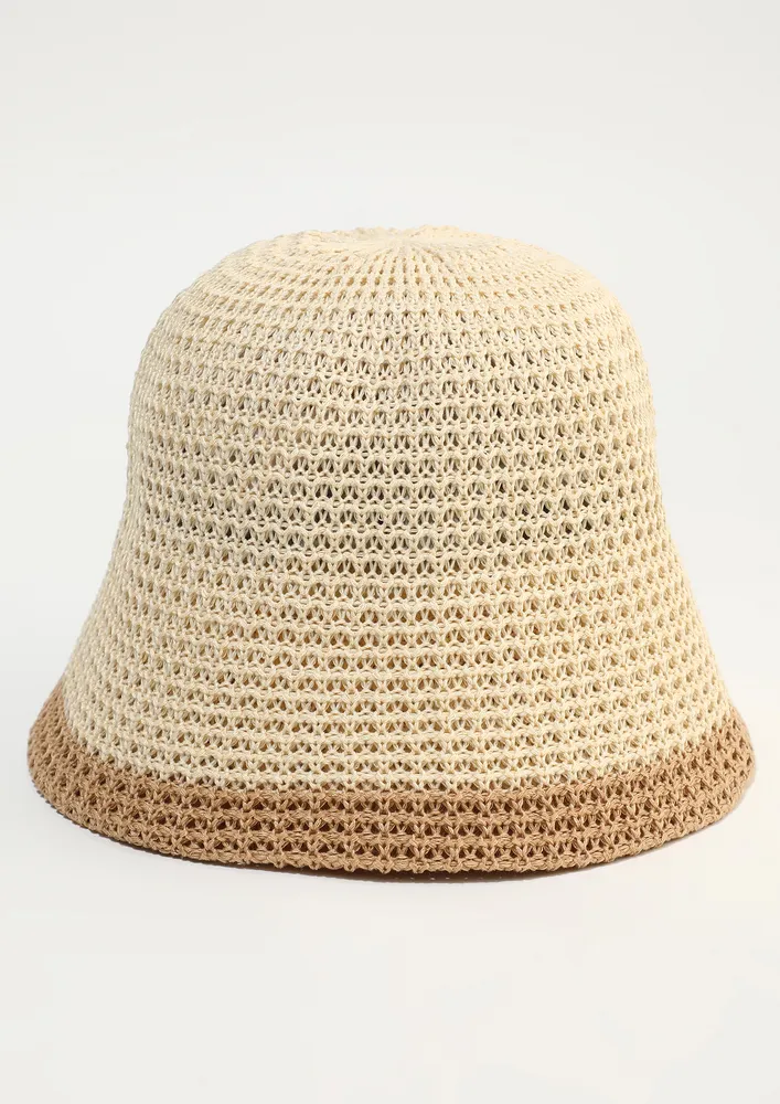 BEIGE CUTESY CROCHET BUCKET HAT