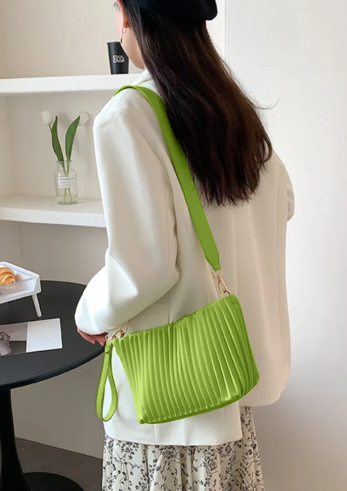 LIGHT-GREEN QUILT-PATTERN SLING BAG