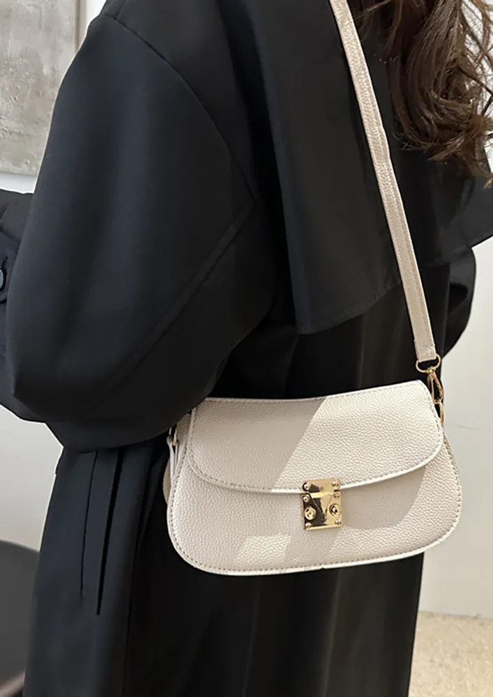 TEXTURED WHITE TUCK LOCK FLAP SHOULDER BAG