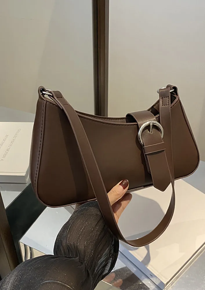 DARK BROWN BUCKLE DETAIL ZIP-UP SHOULDER BAG