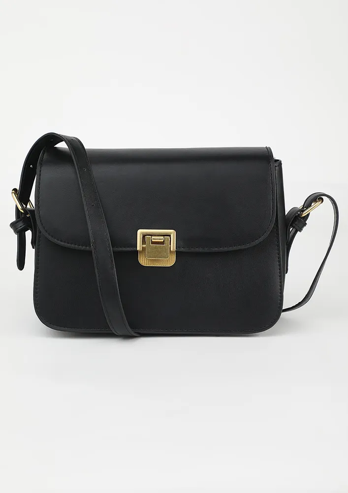 TUCK LOCK FLAP SHOULDER BLACK BAG