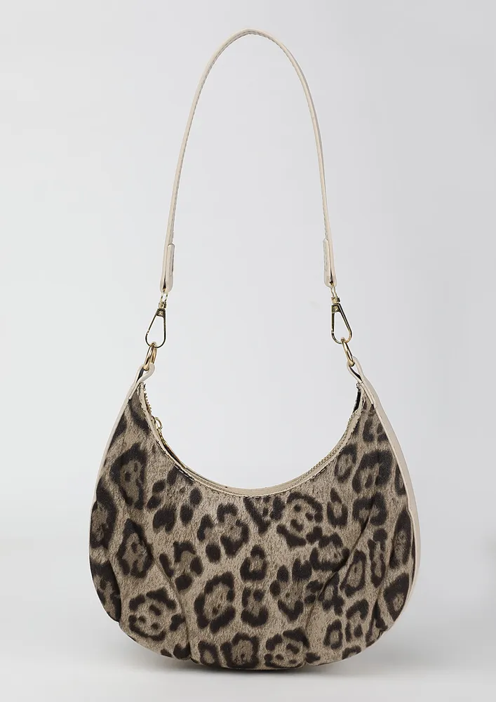 ANIMAL PATTERN ZIP-UP SHOULDER BAG