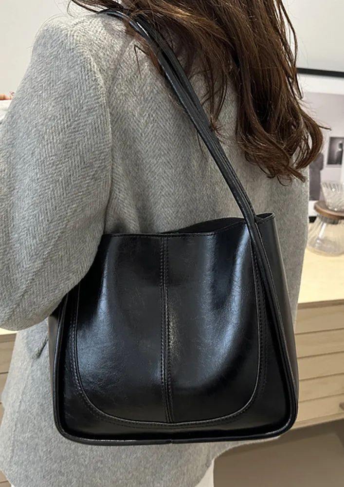 DOUBLE STRAP SQUARE SHAPE SHOULDER BAG
