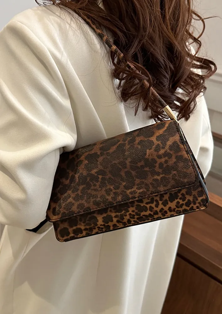 ANIMAL PATTERN RECTANGULAR FRONT FLAP SHOULDER BAG