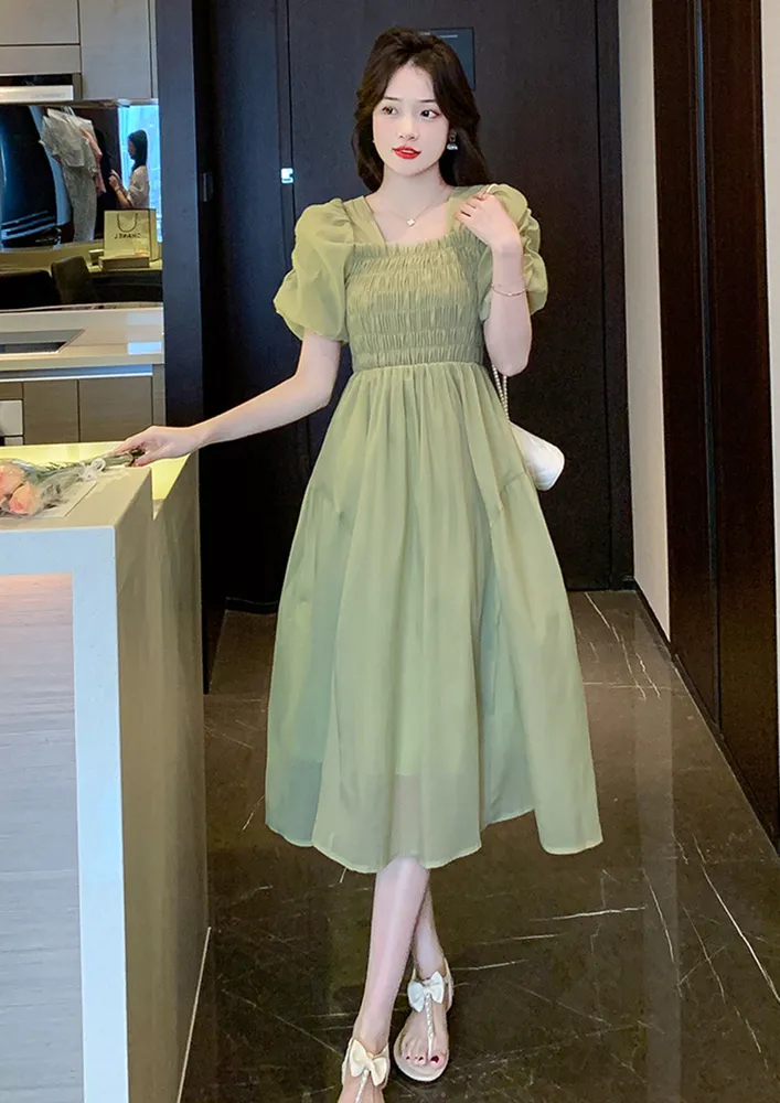 SMOCKED A-LINE RETRO MIDI GREEN DRESS