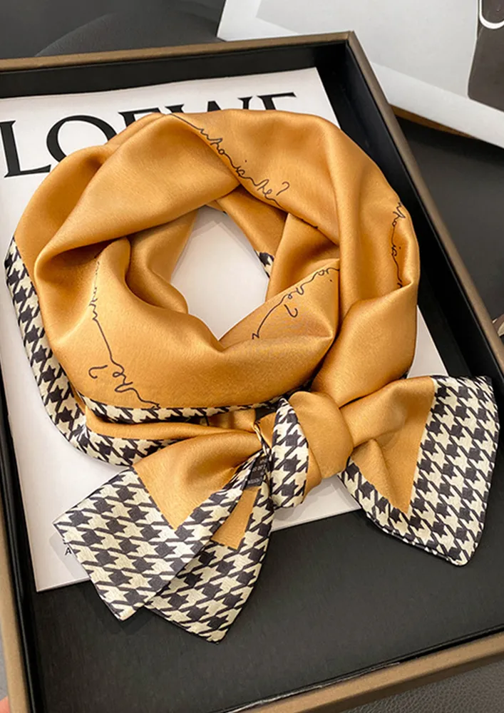 MINIMALISTIC YELLOW SCARF