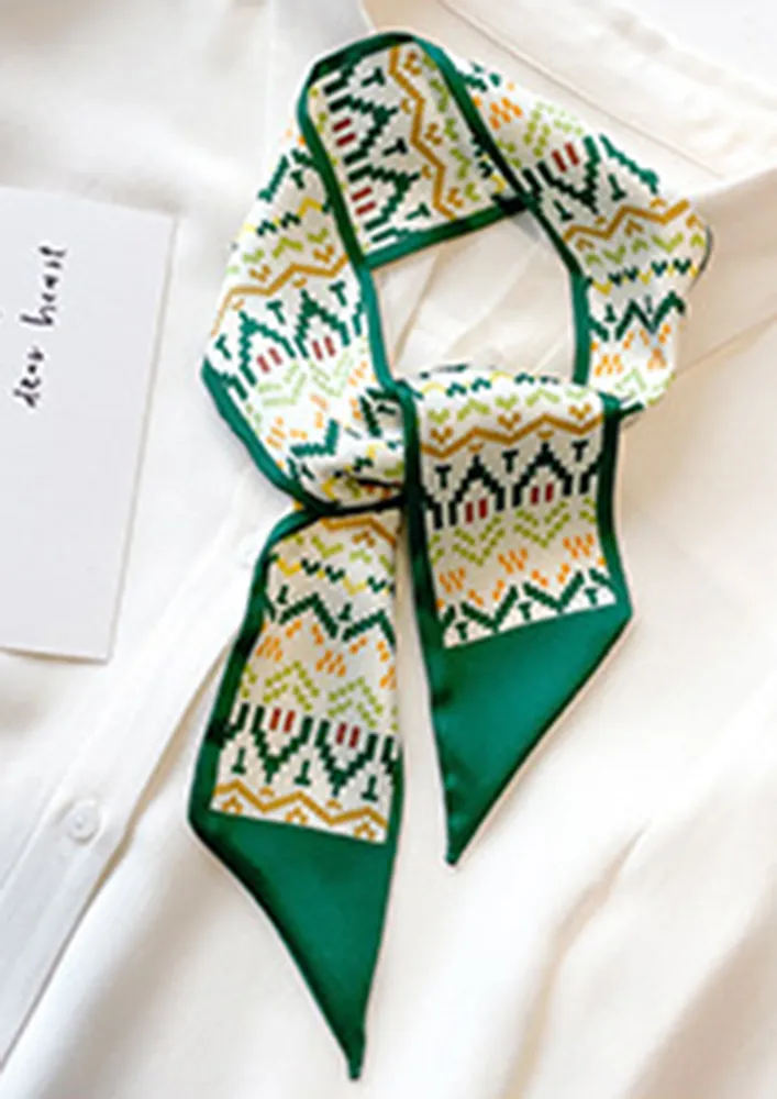 CHRISTMAS MORNING GREEN PRINTED SCARF