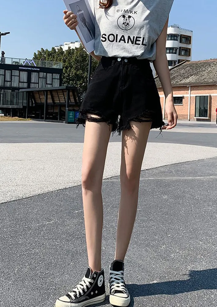 EXCITING SUMMER BLACK DENIM SHORTS