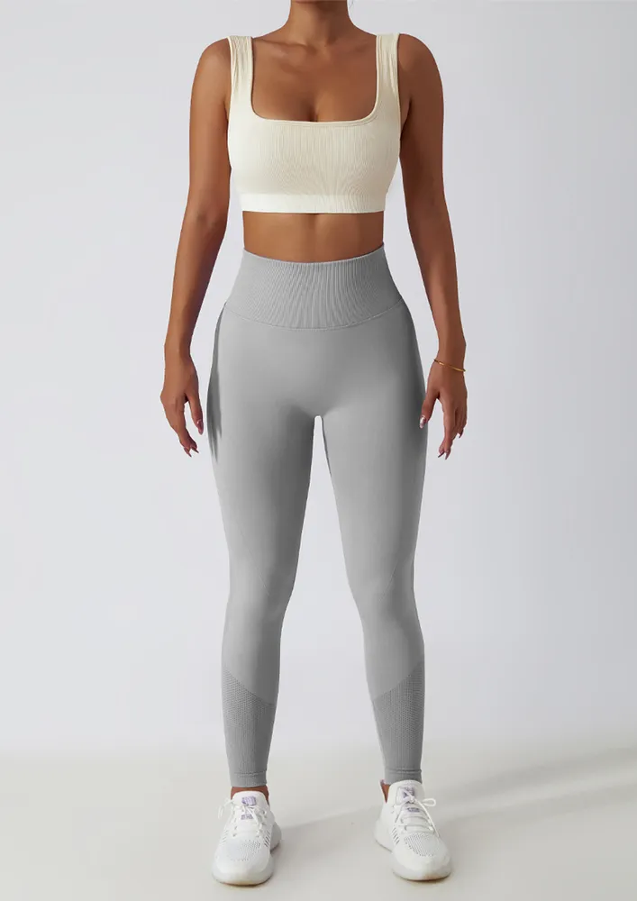 BREATHABLE LIGHT GREY SEAMLESS YOGA LEGGINGS