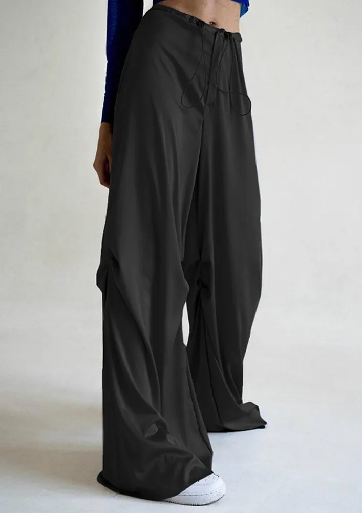 Pleated Detail Straight Black Pants