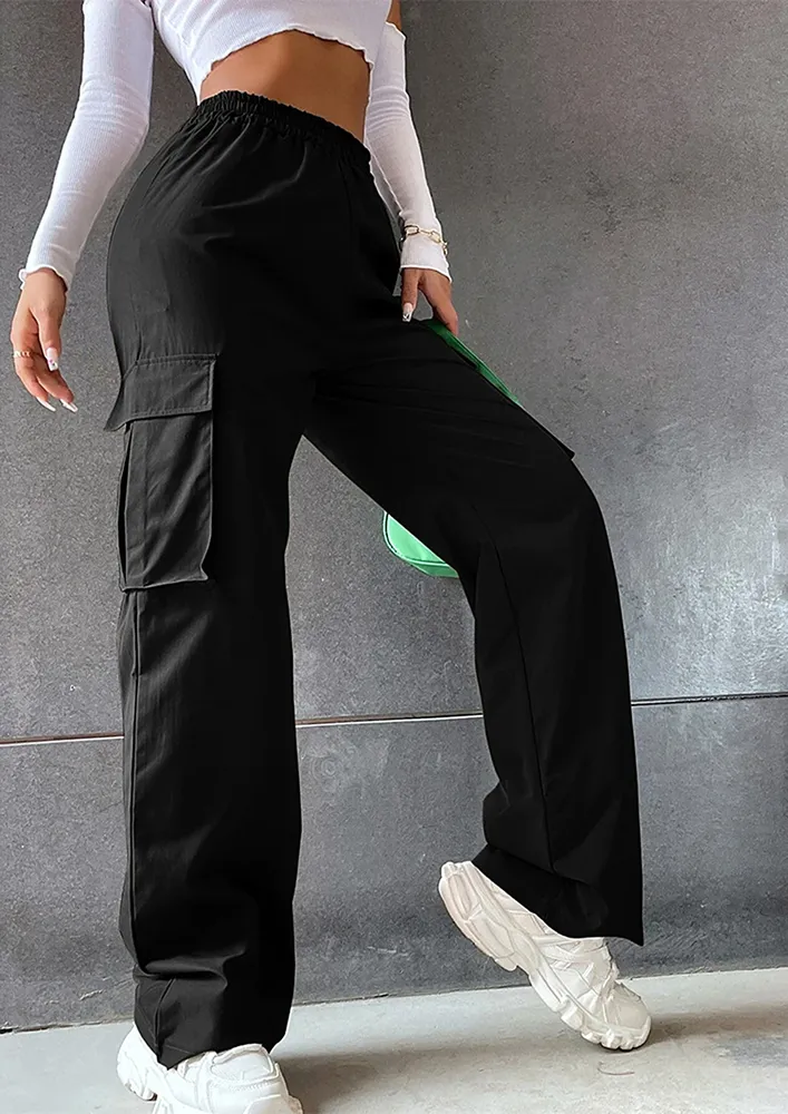 BLACK STRAIGHT LOOSE CARGO PANTS