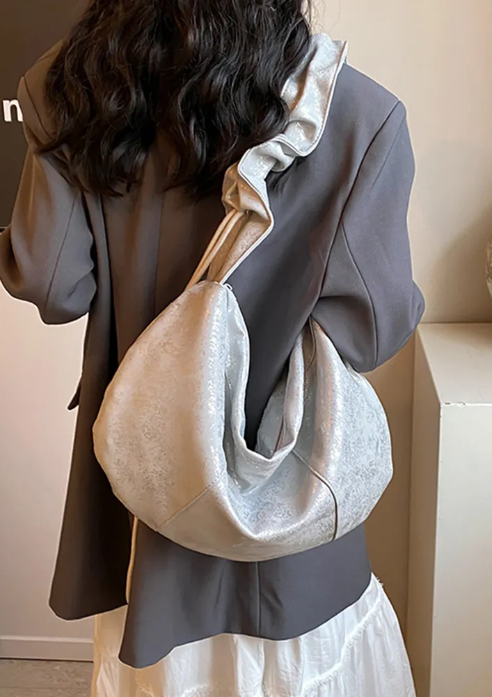 SILVER RUCHED STRAP SHOULDER BAG