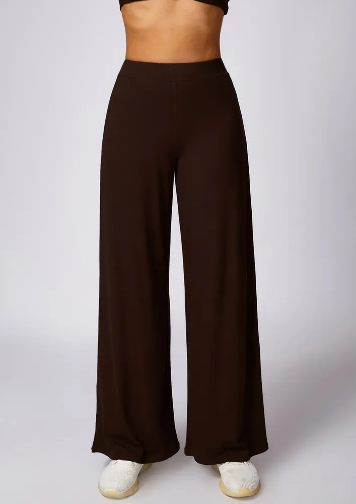 Wide Legged High-rise Sports Trousers