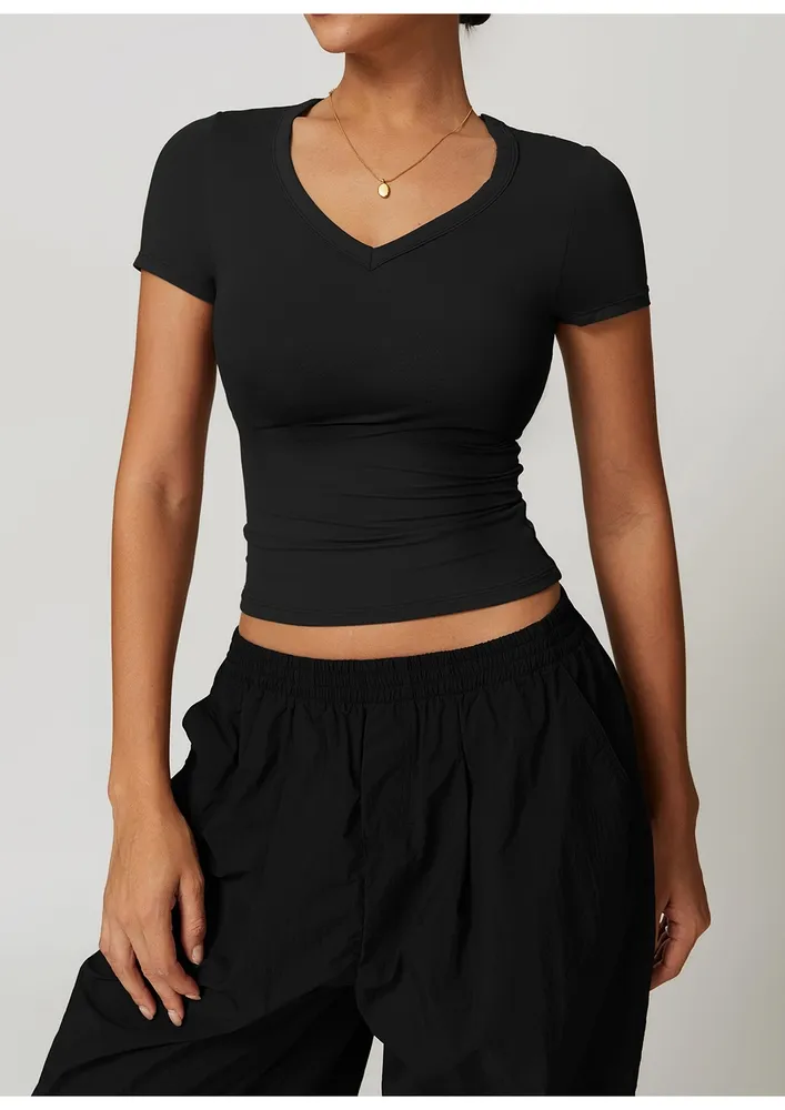 Polyamide Blend V-neck Black Tee