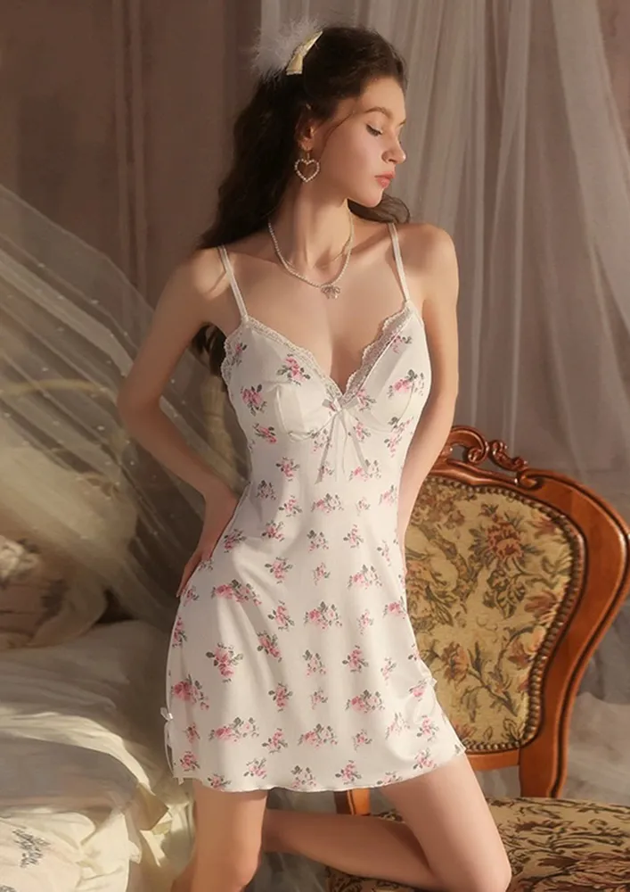 Lace-trimmed White Floral Print Nightdress