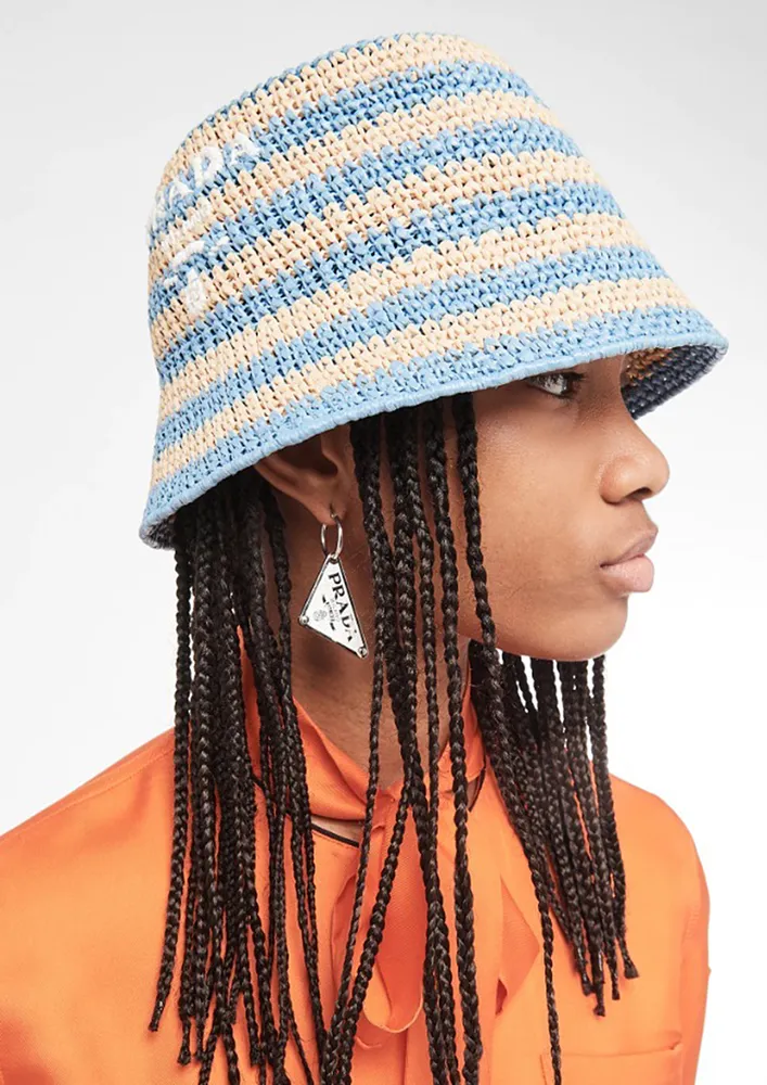 BLUE STRAW-KNIT BUCKET HAT