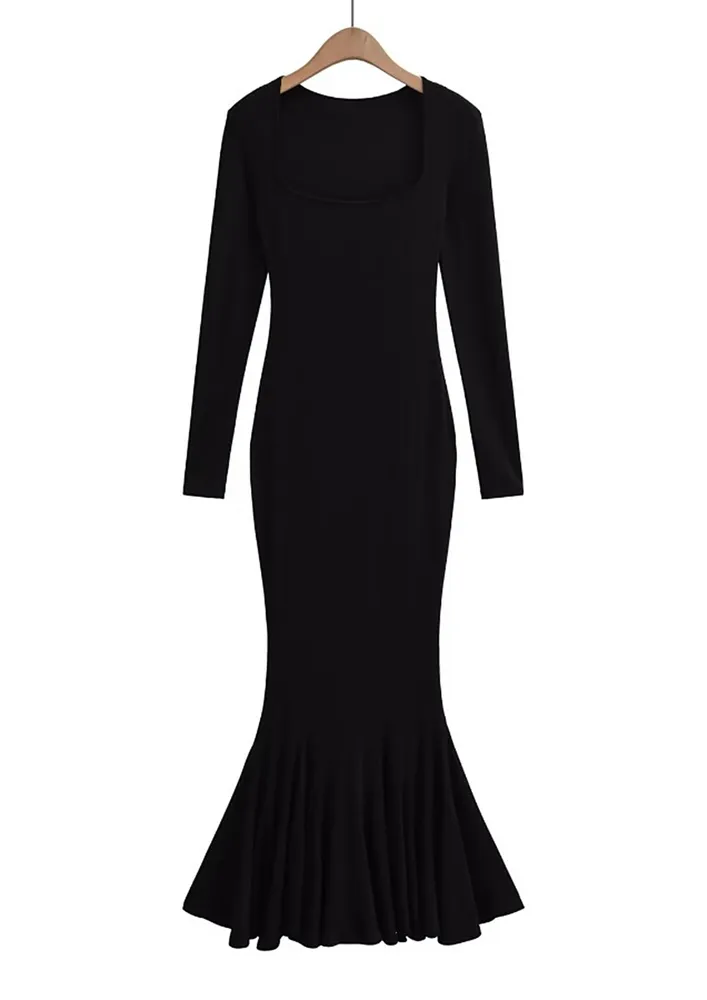 SQUARE NECK BLACK MERMAID MAXI DRESS