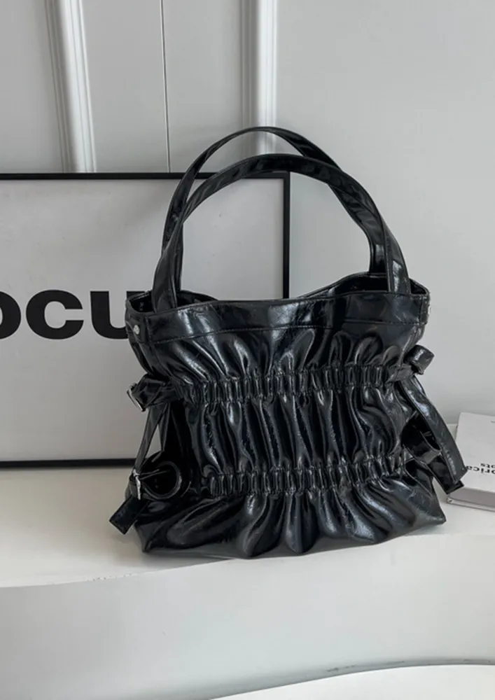 BLACK RUCHED DETAIL TOTE BAG