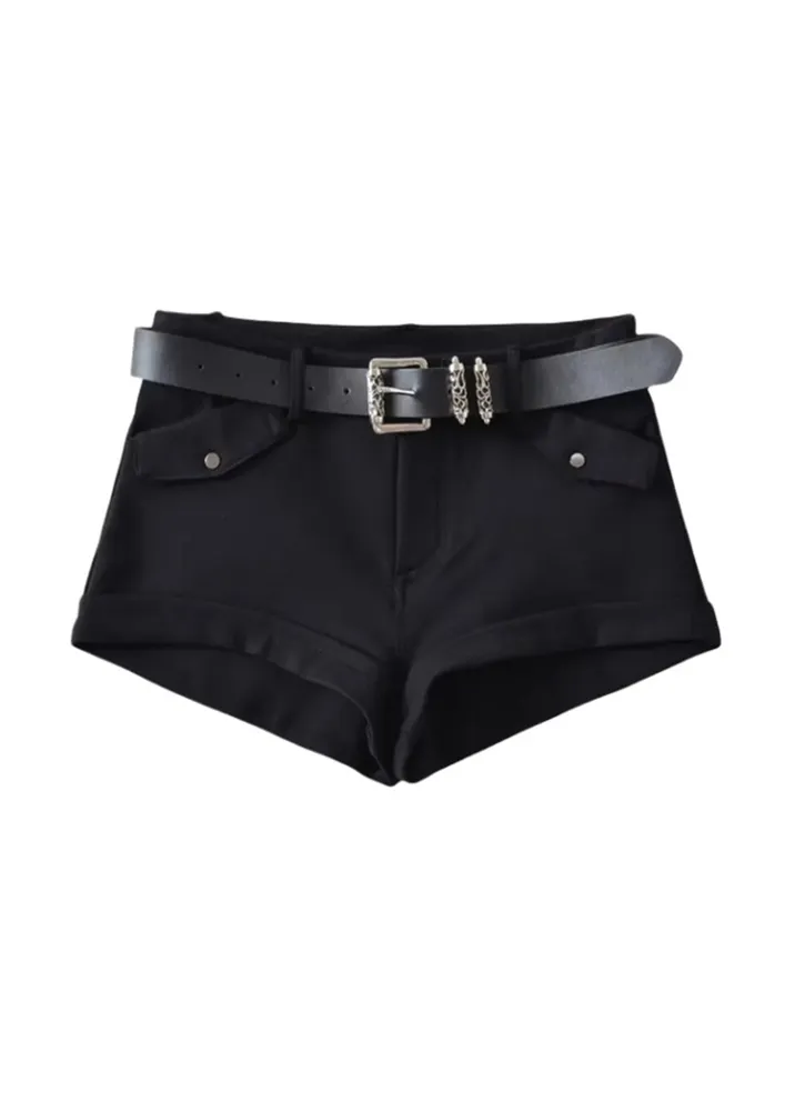 BLACKRETRO HOTPANTS WITH BELT