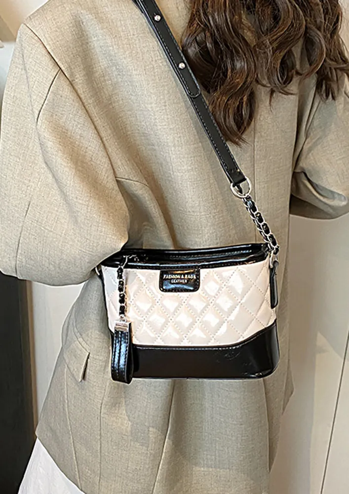 QUILTED COLORBLOCK PATTERN SLING BAG