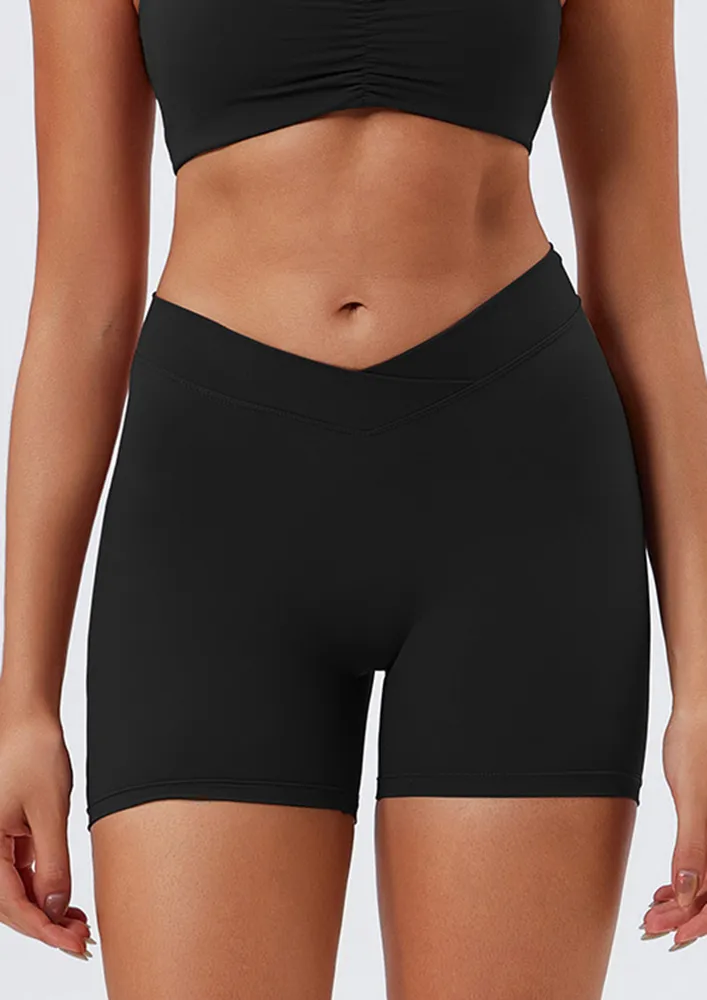 Black Gathered-back Detail Sports Shorts