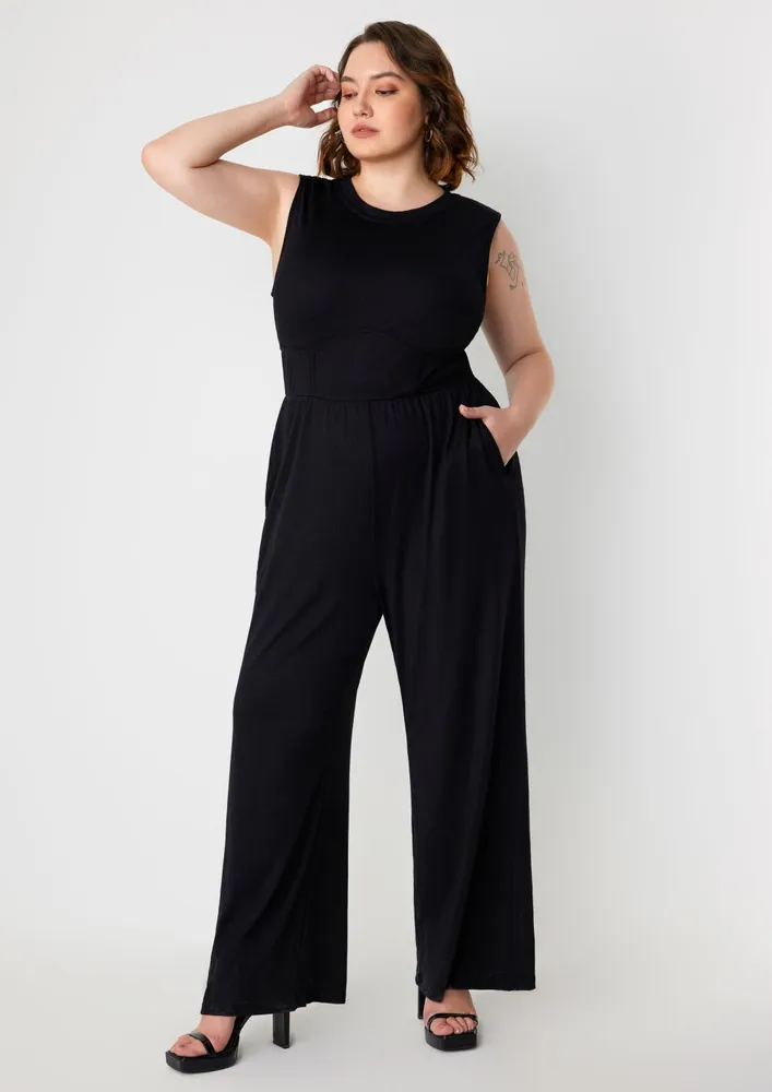 Black Crew Neck Plus Size Jumpsuit