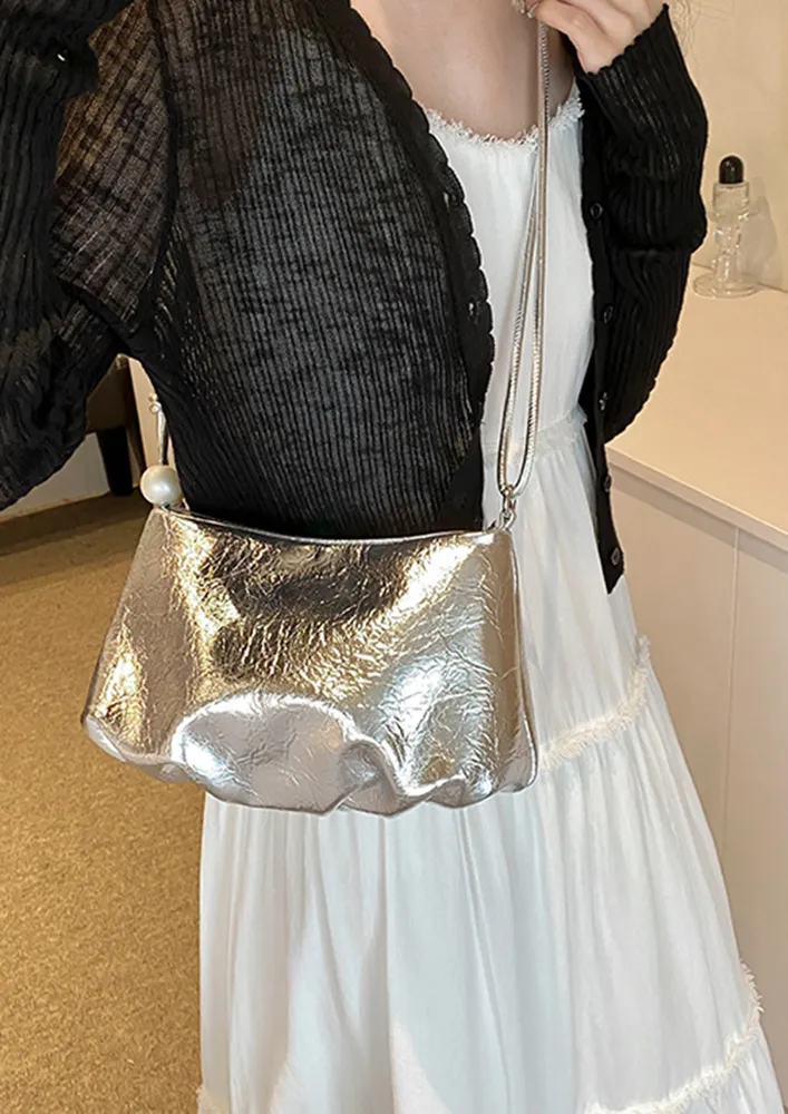 RUCHED BOTTOM CROSSBODY SILVER BAG