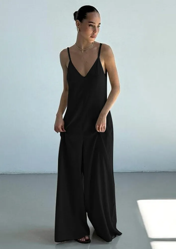 V-neck Black Wide Jumpsuit