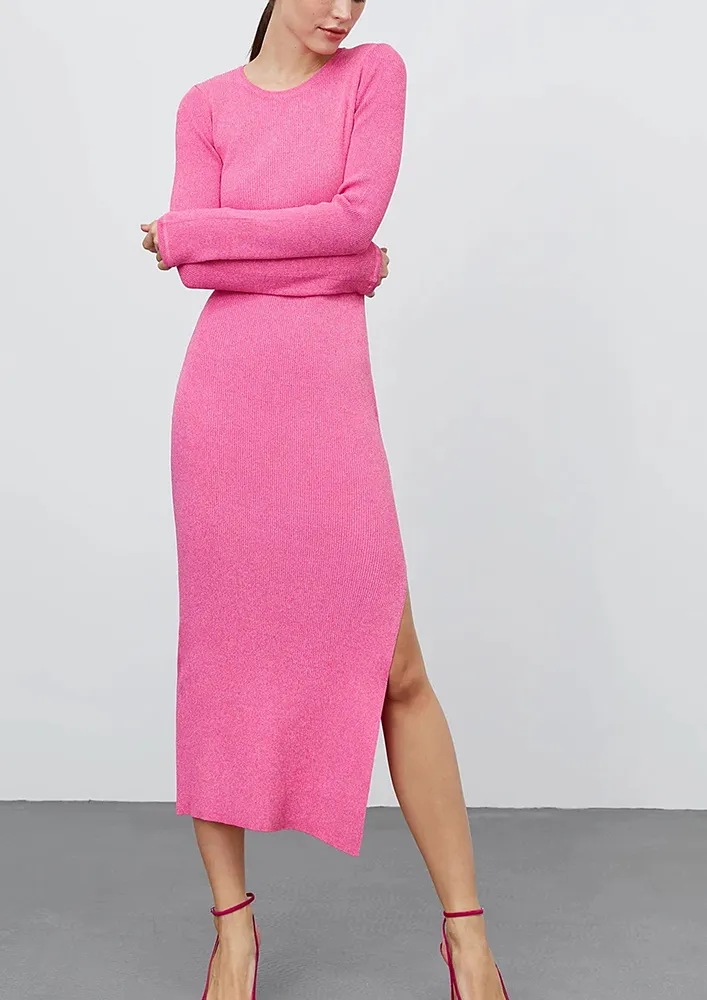 ROUND NECK SIDE-SLIT PINK PENCIL DRESS