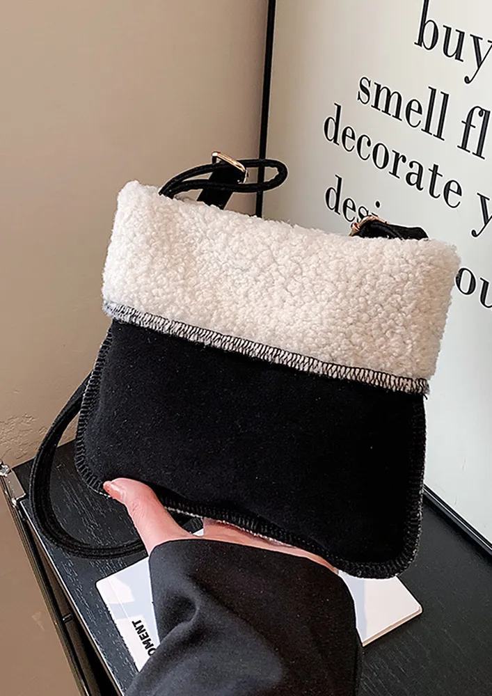 FAUX FUR DETAIL BLACK SLING BAG