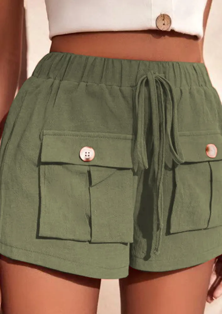 Green Pleated Box Pocket Shorts