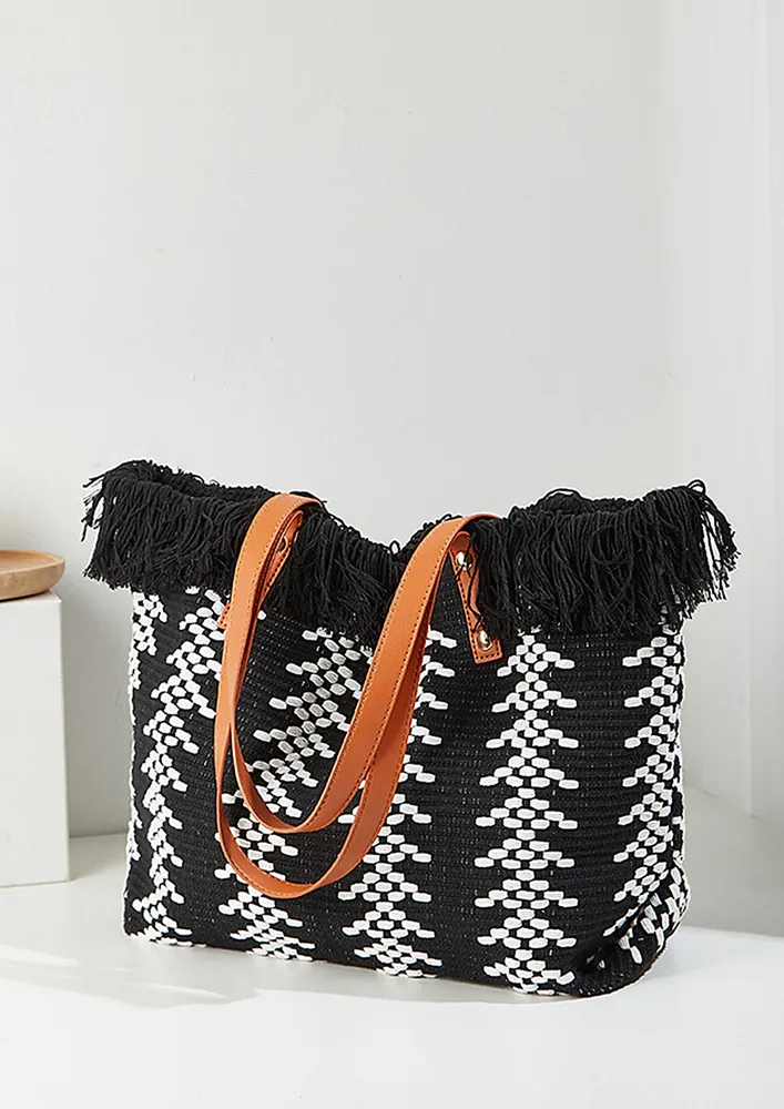 FRINGES DECOR BLACK TOTE BAG