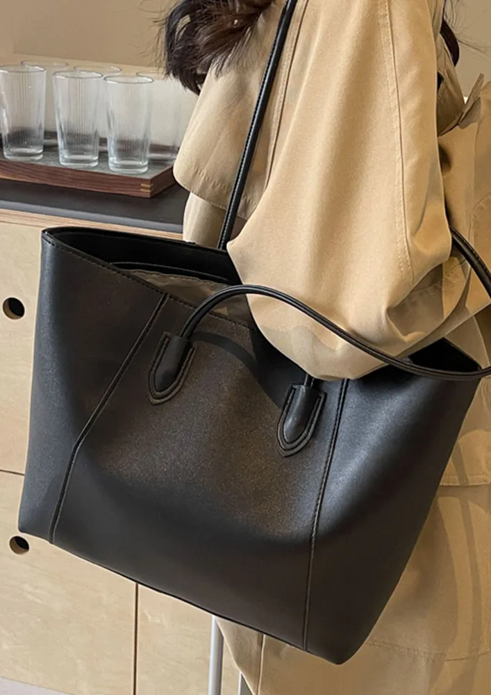 BLACK FAUX LEATHER TOTE BAG