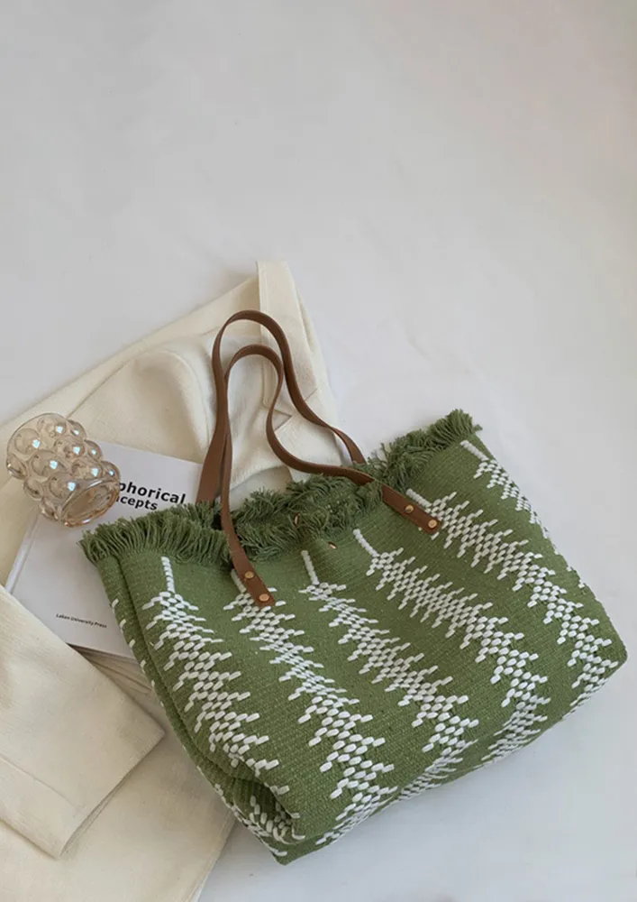 GREEN CONTRAST EMBROIDERY STITCH TOTE BAG