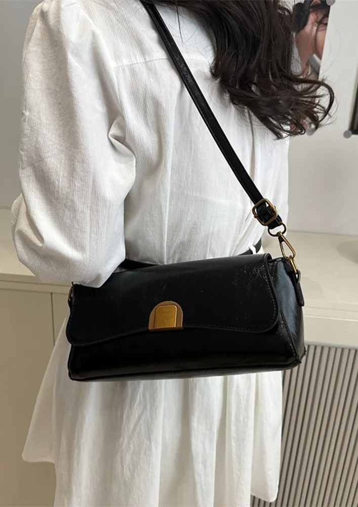 RECTANGULAR BLACK CONCEALED LOCK SLING BAG