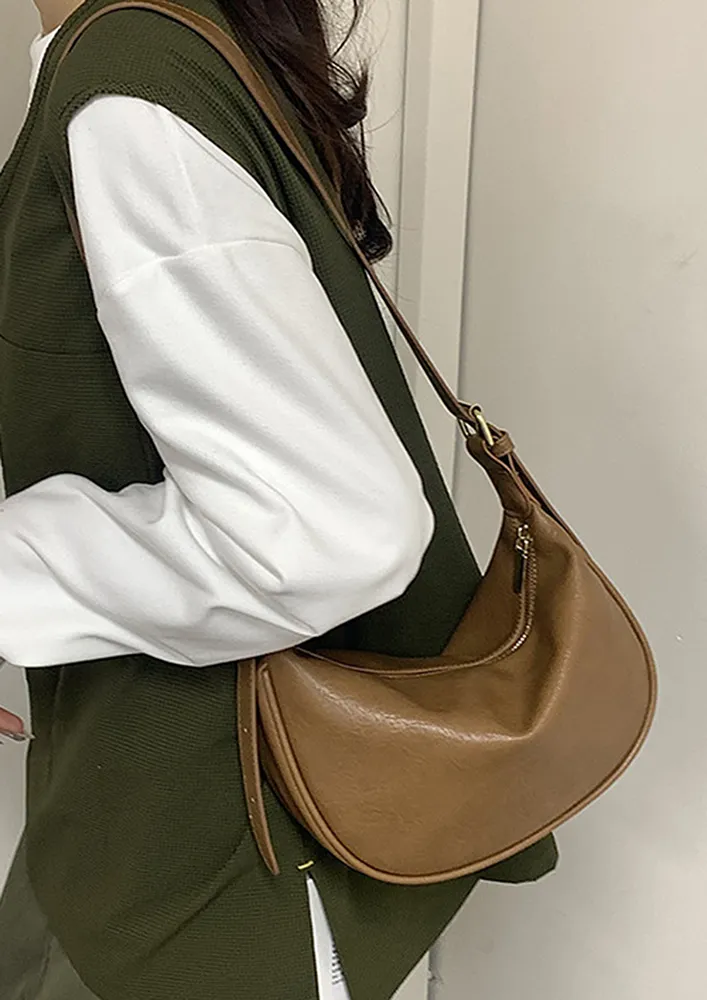 KHAKI TEXTURED ZIP-UP CROSSBODY BAG