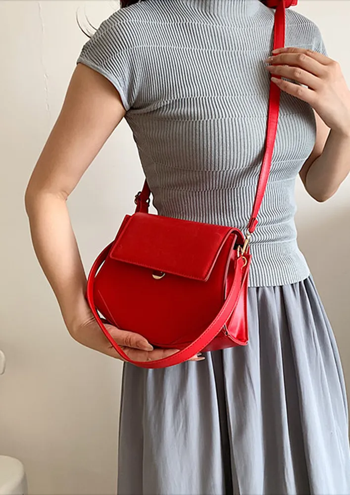 RED SINGLE-STRAP PU HAND-HELD BAG