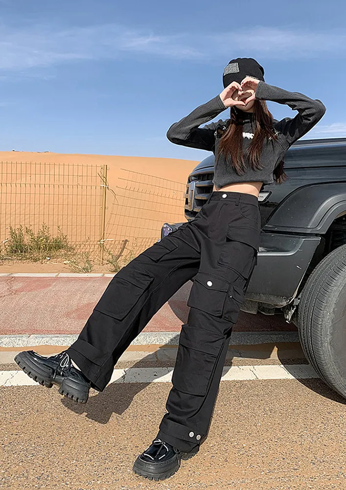 Black High-waisted Cargo Pants